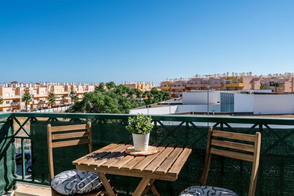Apartment New !! 2 Bedroom De - Comendador Sousa Uva 16 *